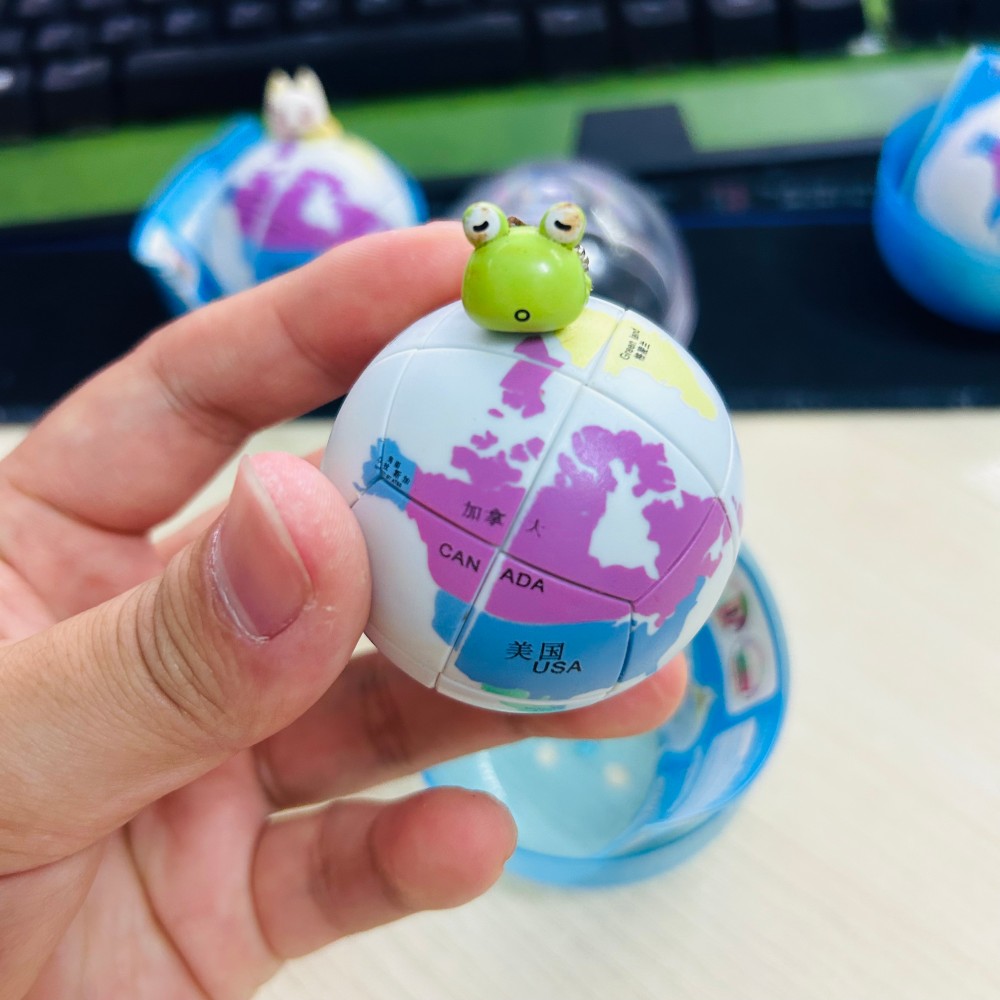2006 Earth World Map 2x2 Ball  - Puzzle Map World recensie en prijs
